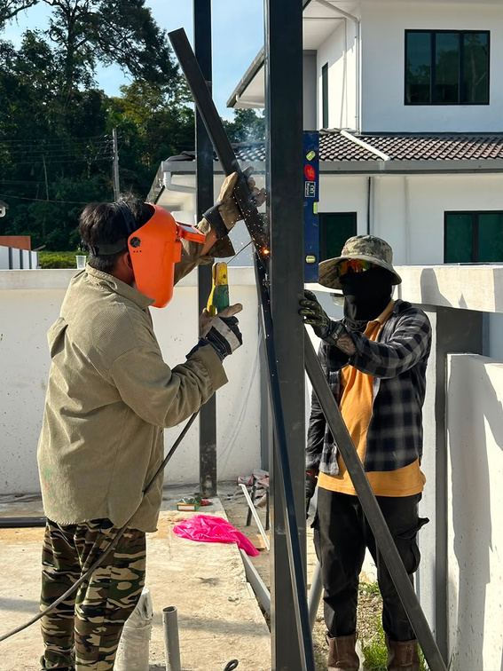 Mild steel welding works