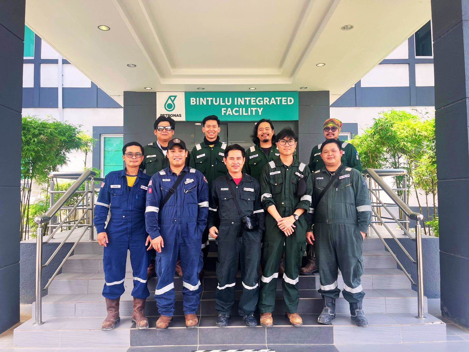 Arus Lancar engineering team on site
